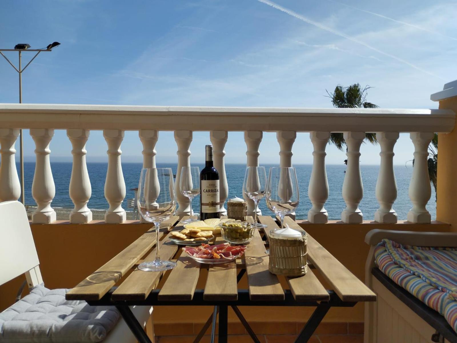 Apartamentos Playacala La Cala Del Moral Bagian luar foto