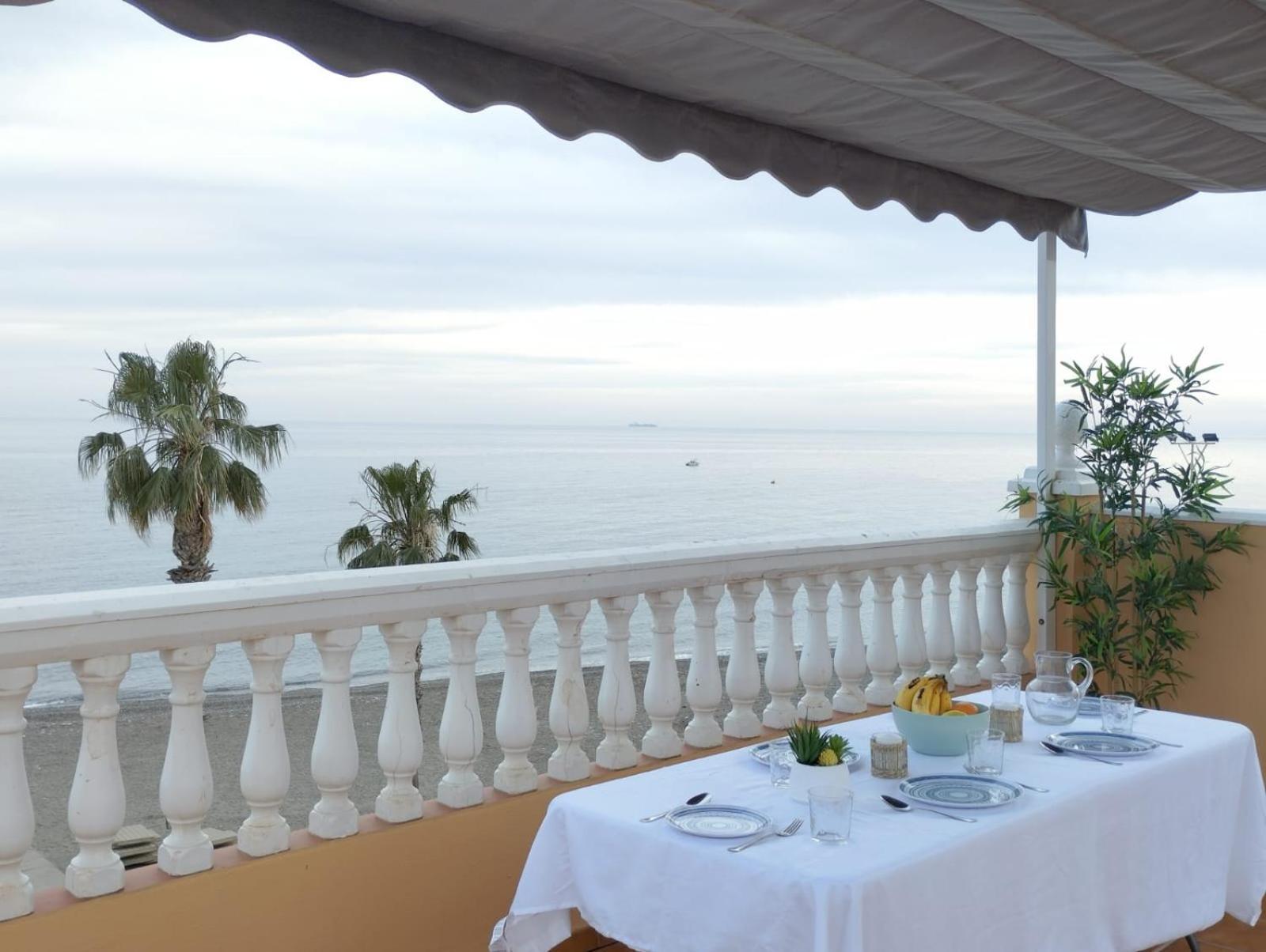 Apartamentos Playacala La Cala Del Moral Bagian luar foto