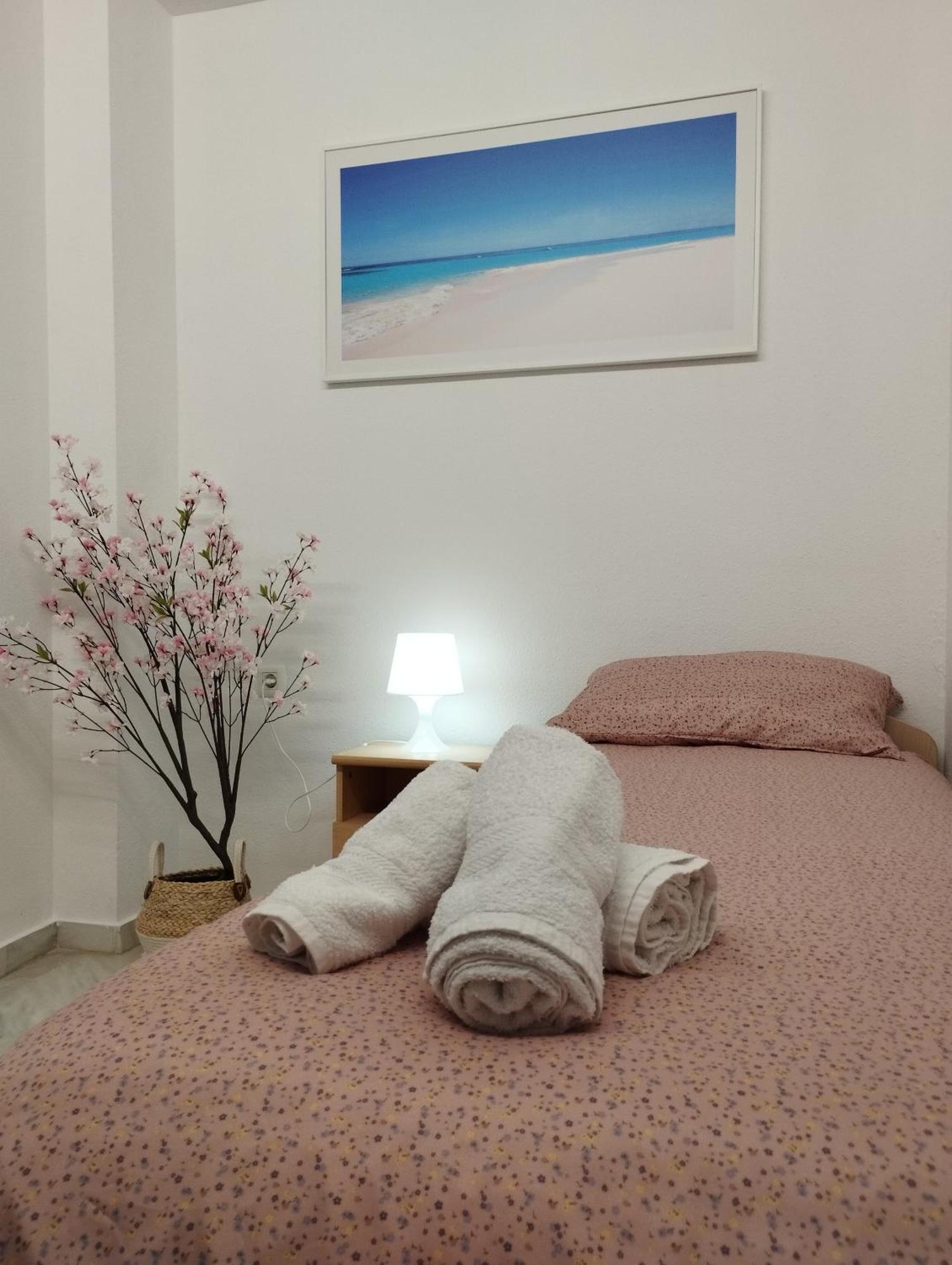 Apartamentos Playacala La Cala Del Moral Bagian luar foto
