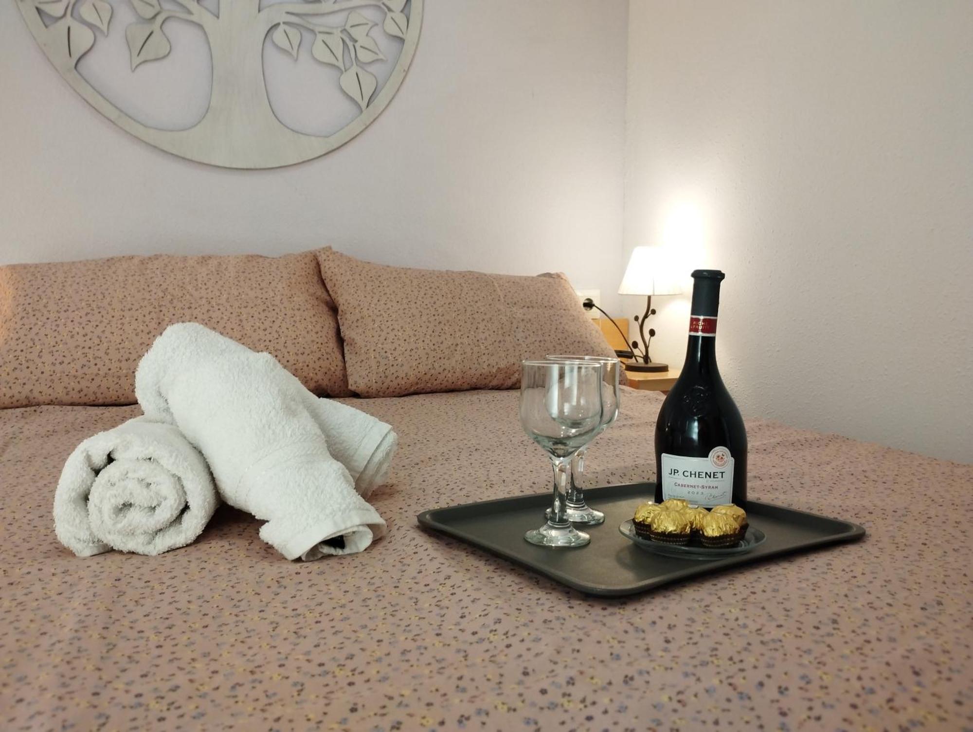 Apartamentos Playacala La Cala Del Moral Bagian luar foto